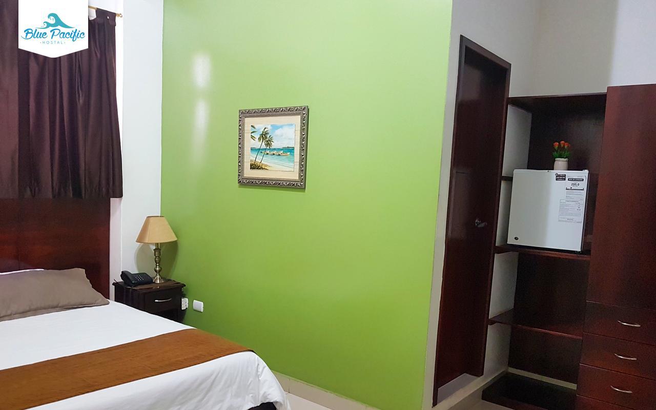 Hostal Blue Pacific Manta Extérieur photo