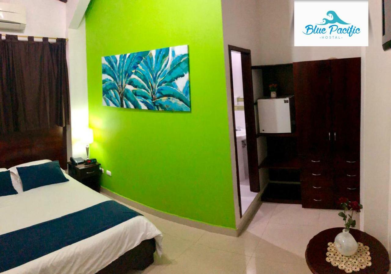 Hostal Blue Pacific Manta Extérieur photo