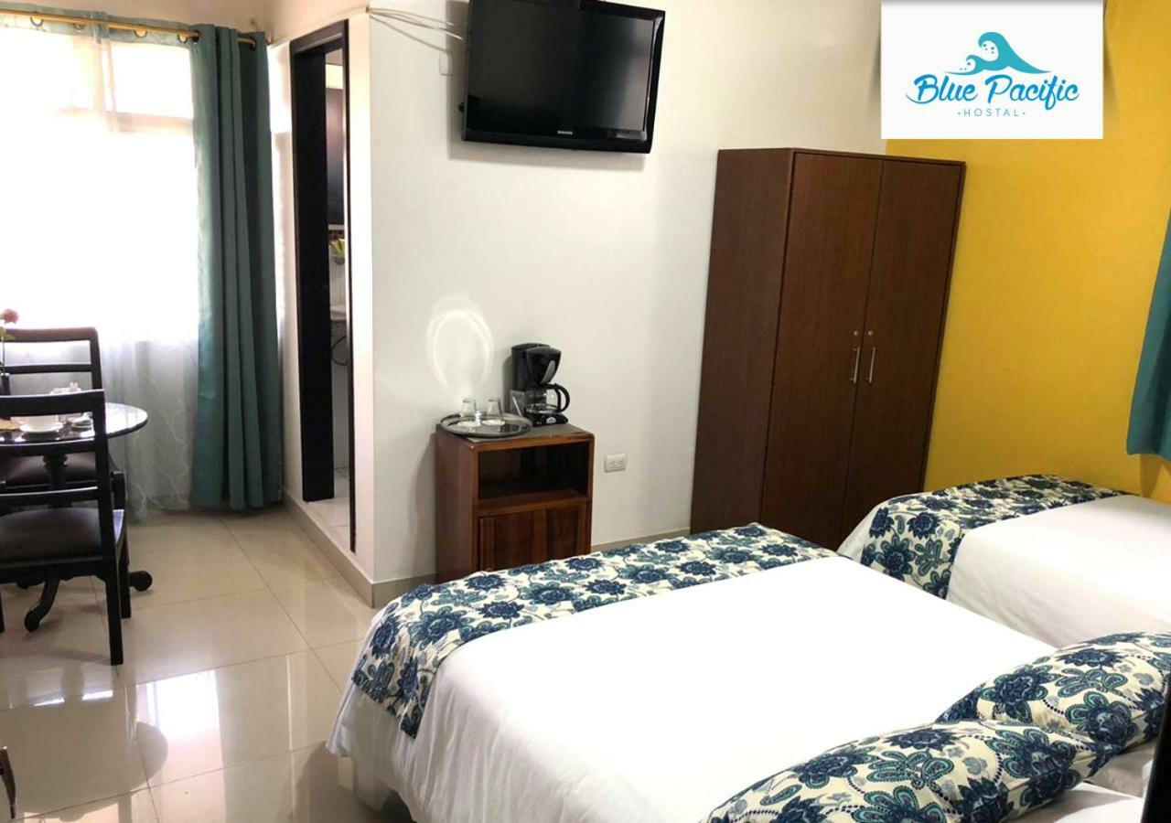 Hostal Blue Pacific Manta Extérieur photo