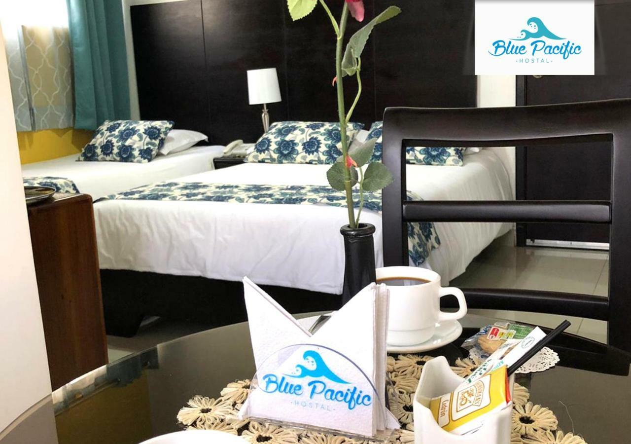 Hostal Blue Pacific Manta Extérieur photo